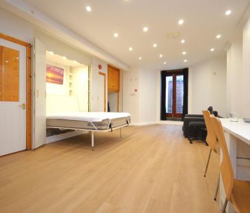 Studio to rent - Photo 2