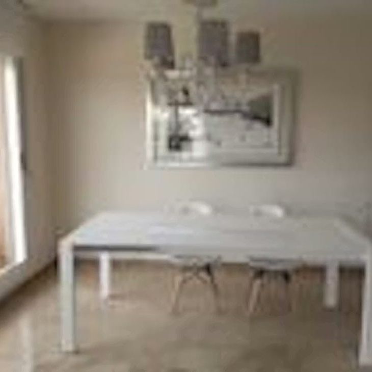 Plaça dEspanya, Mislata, Valencian Community 46920 - Photo 1