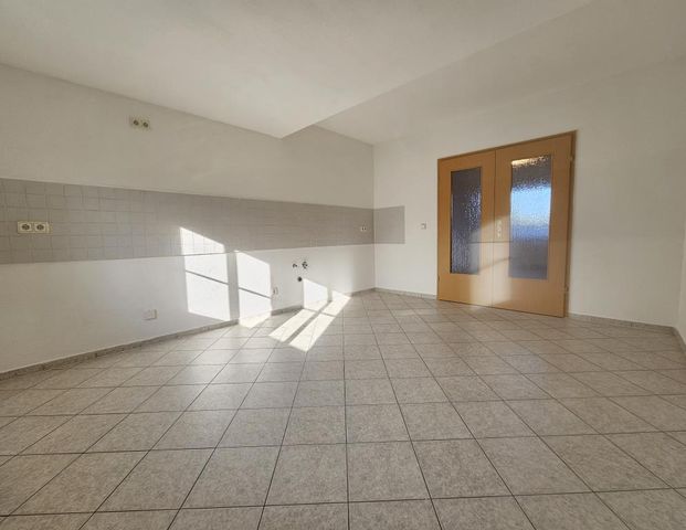 Very nice top floor apartment in a very quiet location - Foto 1