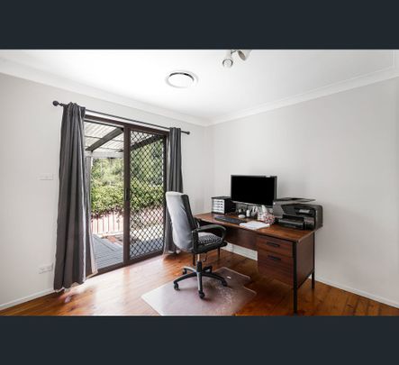 87 Isaac Smith Parade Kings Langley - Photo 1