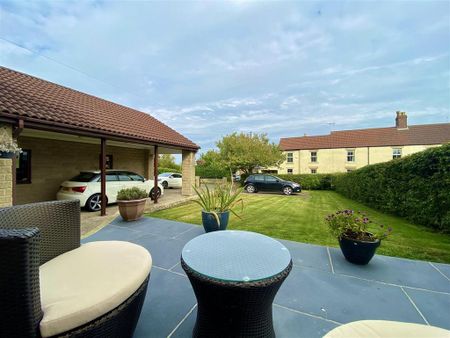 4 bedroom detached house to rent - Photo 5