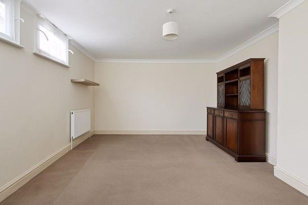 2 bedroom duplex to rent - Photo 1