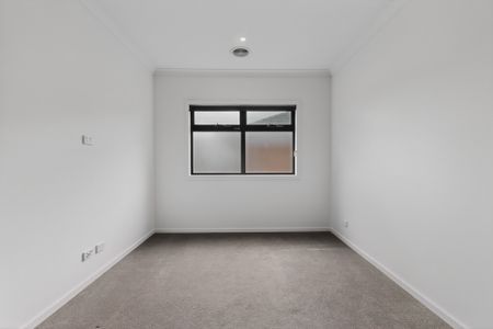 194A Centre Dandenong Road, Cheltenham VIC 3192 - House For Rent | Domain - Photo 3