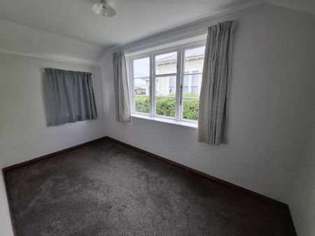 43 Stewart Street, Marton - Photo 3