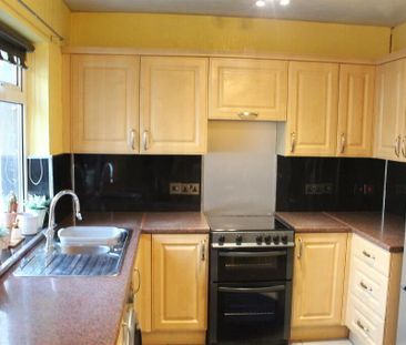 5 Joanmount Drive, Belfast, BT14 6PB - Photo 3