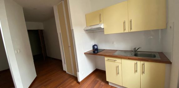 Location Appartement 2 pièces 32m² RABASTENS 81800 - Photo 2