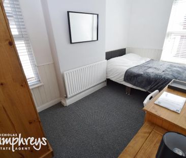 5 bedroom terraced house to rent - Photo 5