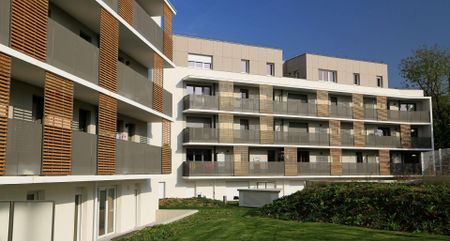 location Appartement T2 DE 37.25m² À NOISY LE GRAND - Photo 3