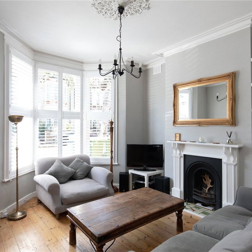 2 Bed Maisonette, Muschamp Road, SE15 - Photo 1