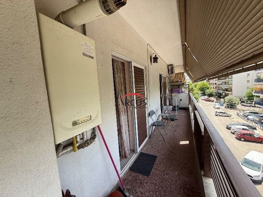 Διαμέρισμα για ενοικίαση Κέντρο (Χαριλάου) - Photo 1