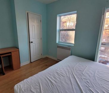 1 CH - 1 SDB - Montréal - $880 /mo - Photo 2