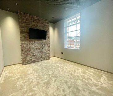 Great Avenham Street, Preston - Photo 1