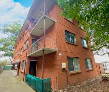 “Comfortable 2 Bedroom Unit in Liverpool” - Photo 1