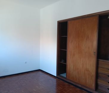 Apartamento T3 com terraço coberto e churrasqueira! - Photo 3