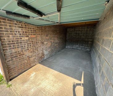 1 bedroom property to rent - Photo 3