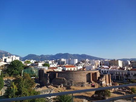 Ενοικιάζεται Διαμέρισμα 65 τμ Κέντρο Πάτρας - Φωτογραφία 2