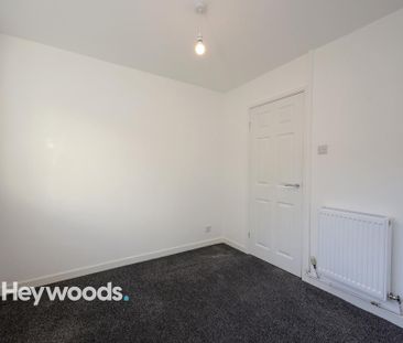 3 bedroom bungalow to rent - Photo 4