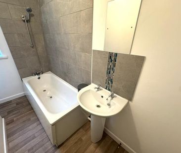 2 bedroom property to rent - Photo 6