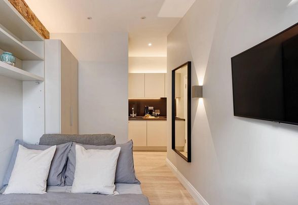 Studio to rent - Photo 1