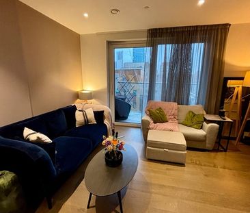 Room in a Shared Flat, Raglan House, SE17 - Photo 1