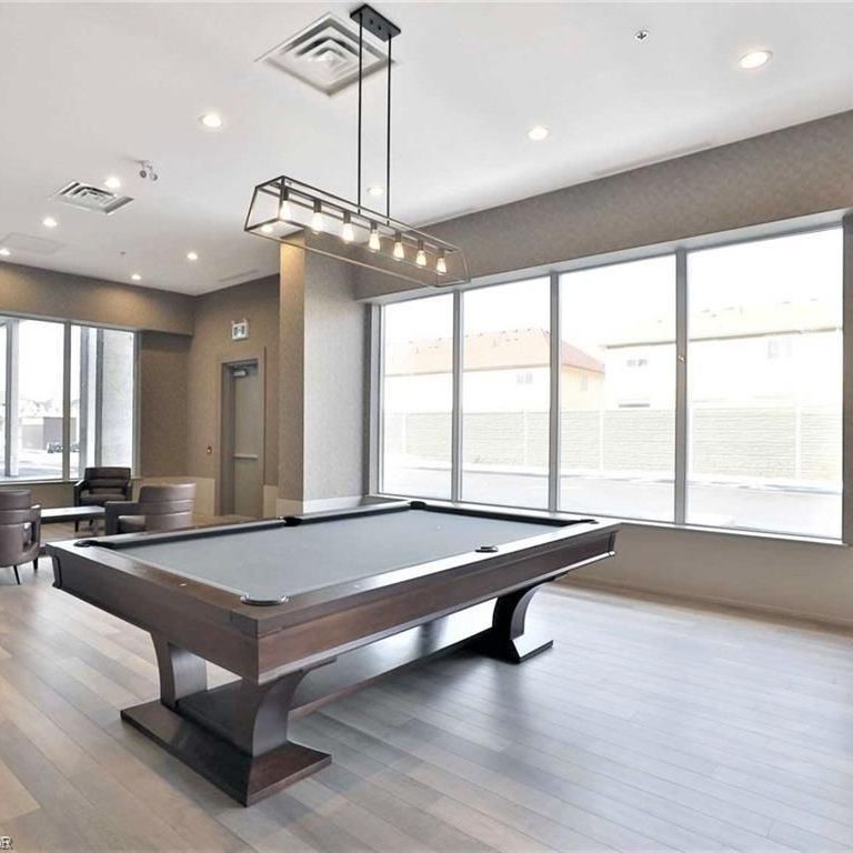 For Lease - 550 North Service Road Unit# 1008, Grimsby, Ontario - Photo 1