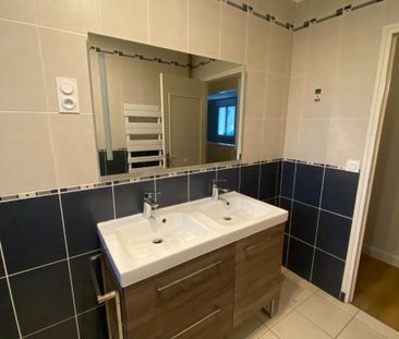 A LOUER - MAISON T4 - ST BERTHEVIN - Photo 6