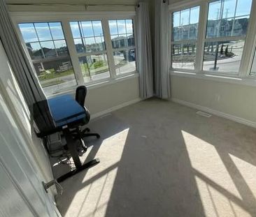 For Lease - 100 Cranesbill Road, Kanata, Ontario - Photo 4