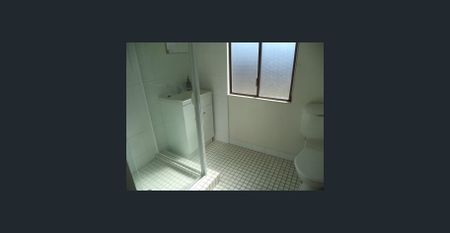 CLAYFIELD CENTRAL FRESH PAINT AND CARPET - Photo 3