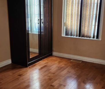 For Lease - 27 Par Avenue, Toronto, Ontario - Photo 5