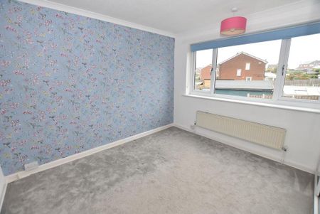 4 bedroom detached house to rent - Photo 5