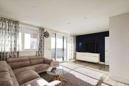 Ashwell House, Healum Avenue, Southall, UB2 - Photo 3