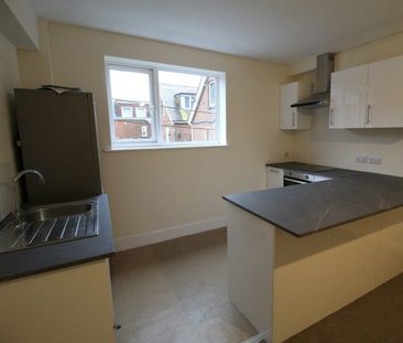 Flat to rent on - Photo 6