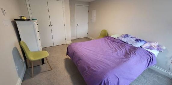 1 bedroom in house - Photo 2