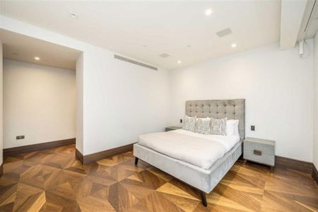 4 bedroom flat to rent - Photo 3