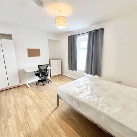 4 bedroom house share to rent - Photo 1