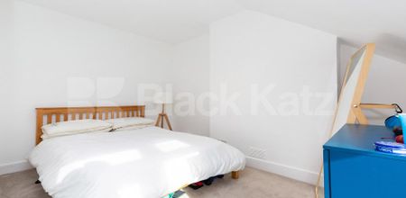 1 Bedroom, 1 bath, 1 reception Flat - Photo 5
