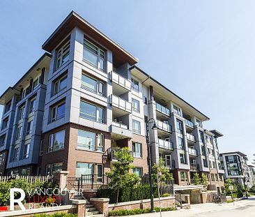 Penthouse in North Vancouver, BC - Photo 1