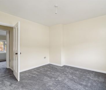 Wayside, High Wycombe - Photo 4