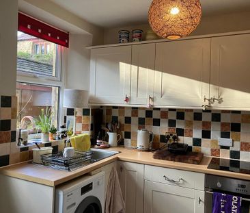 2 bedroom terraced house to rent - Photo 5
