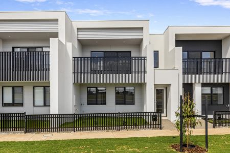 11 Billop Walk, Werribee. - Photo 2