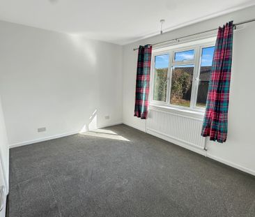 Charles Avenue, Grundisburgh, IP13 - Photo 2