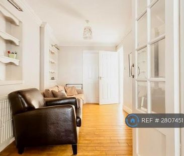 1 bedroom in a house share to rent - Photo 3