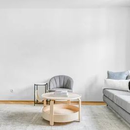 Blueground ID110, Innere Stadt - Photo 1