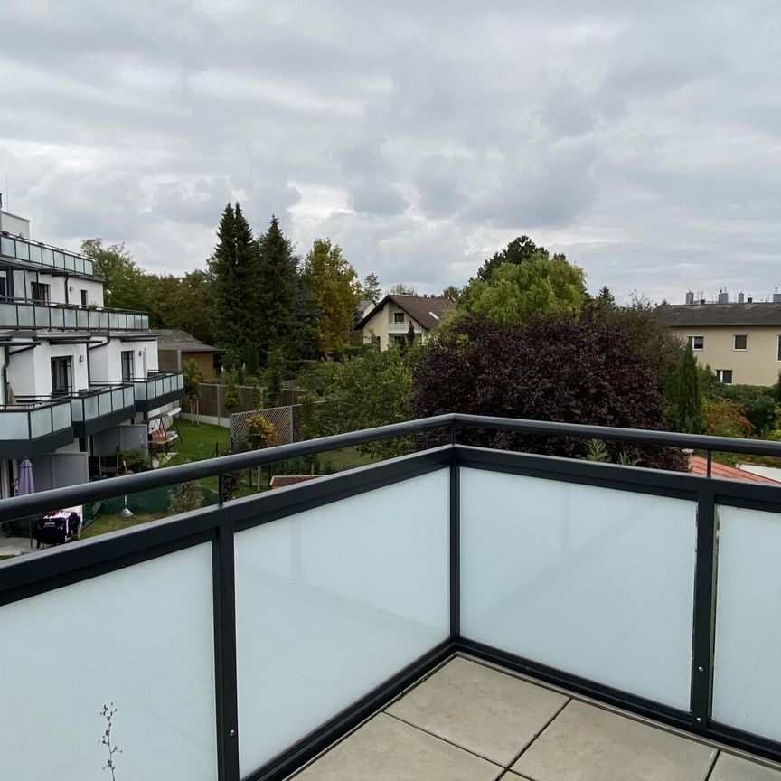 Moderne 2-Zimmer-Wohnung mit Balkon in Stammersdorfer Heurigengegend - Photo 1