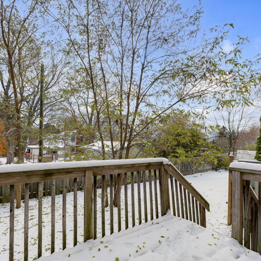 For Lease - 27 Addington Street Unit# 15, Loyalist, Ontario - Photo 1