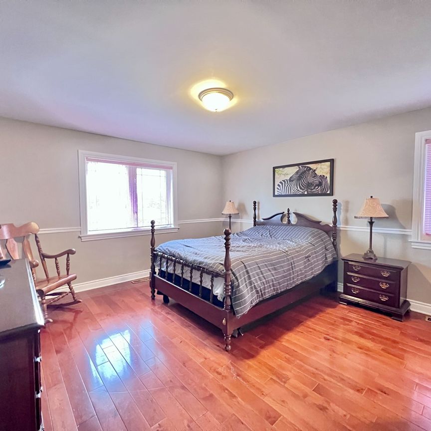 For Lease - 3 Winding Way, Barrhaven, Ontario - Photo 1