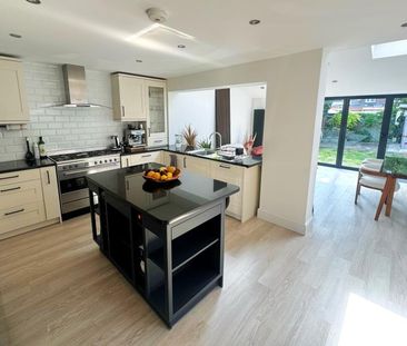 Braycourt Avenue, Walton On Thames, Surrey, KT12 - Photo 3