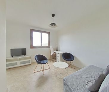 Location Appartement 1 pièce 32m² - Photo 2