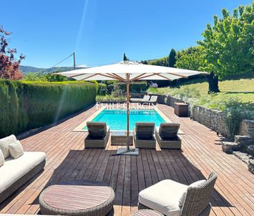 Mas à Louer : Un Havre de Paix avec Piscine et Tennis Privé - Photo 2