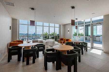 Condo for rent, Montréal (Côte-des-Neiges/Notre-Dame-de-Grâce) - Photo 4
